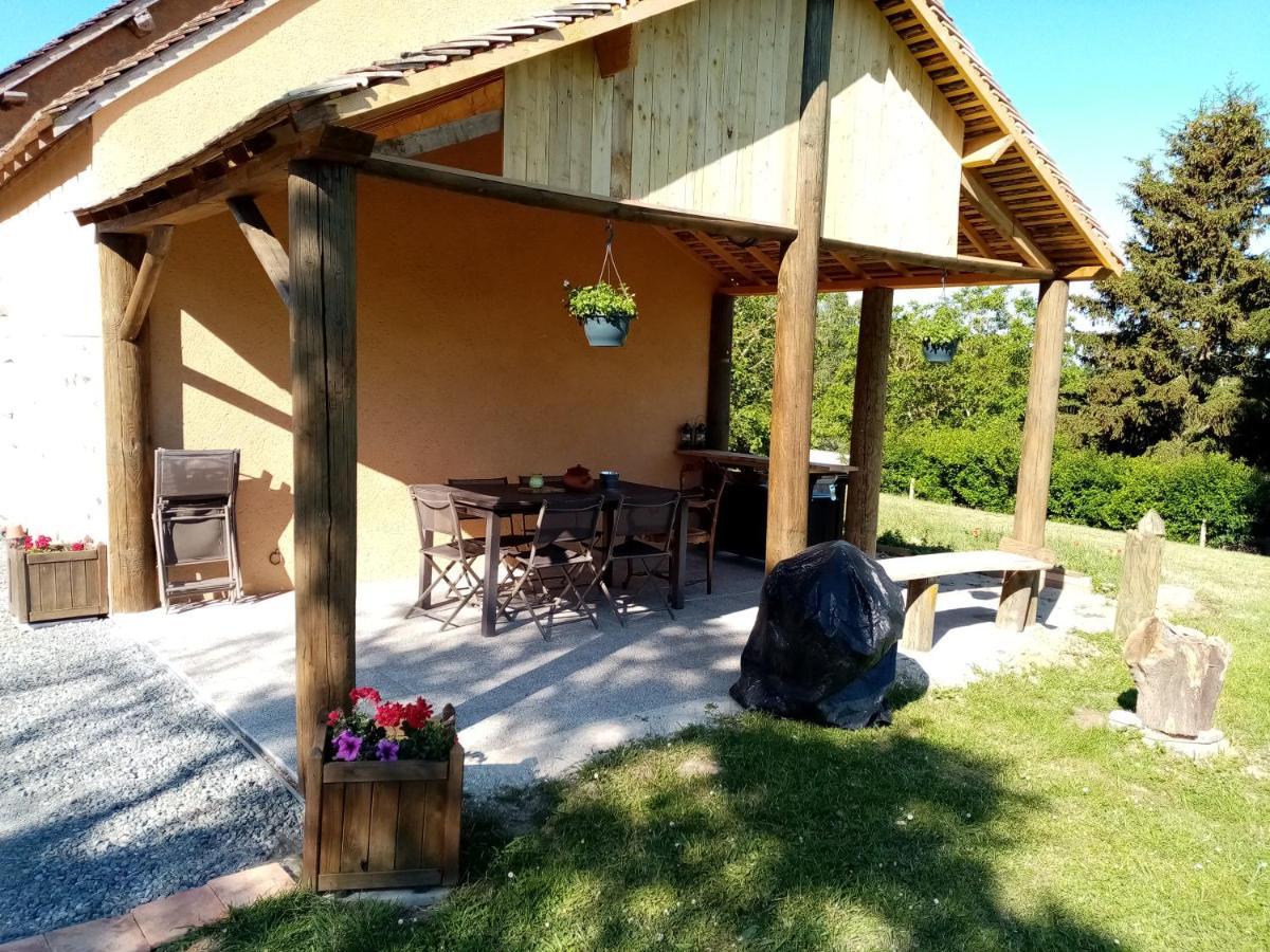 La Petite Maison Dans La Prairie Ecommoy Exteriér fotografie